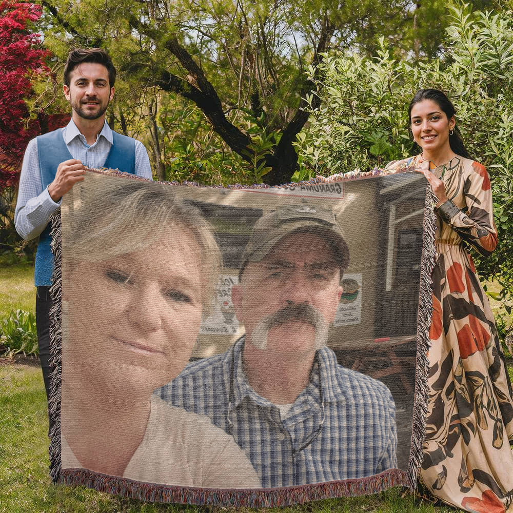 HeartWoven - Heirloom Photo Blanket (Landscape) Elizabeth Guenther